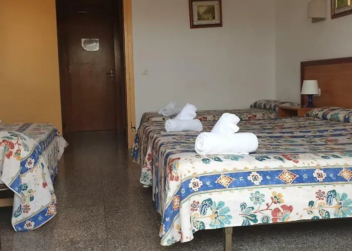 Mercedes Hotel 3*