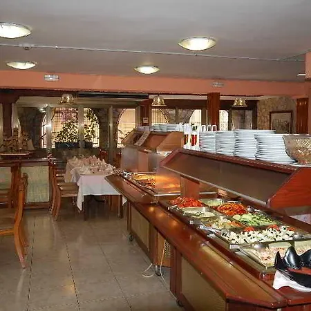 Hotel Mercedes 3*