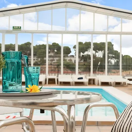 Mercedes Hotel