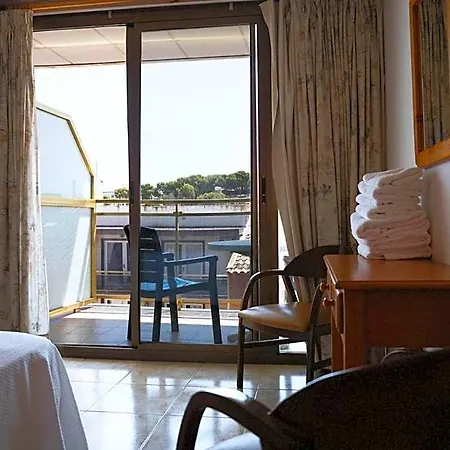 Mercedes Hotel