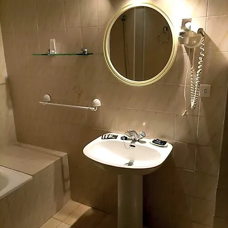 Hotel Mercedes 3*