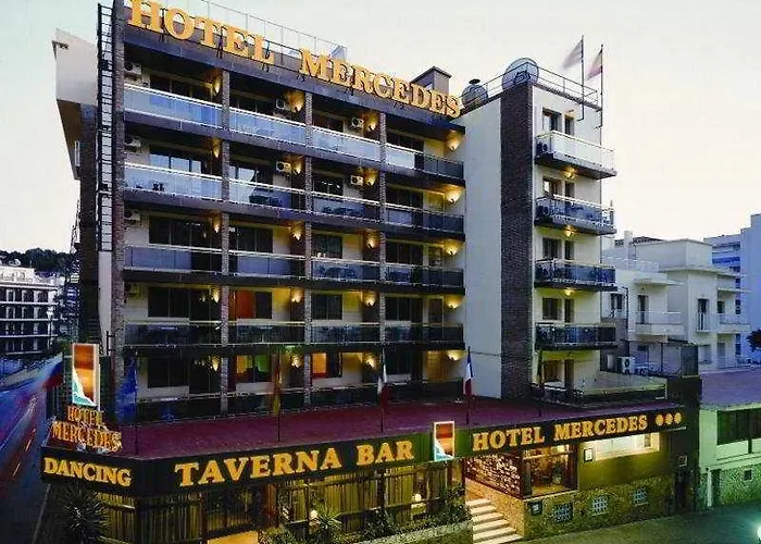 Mercedes 3* Lloret de Mar