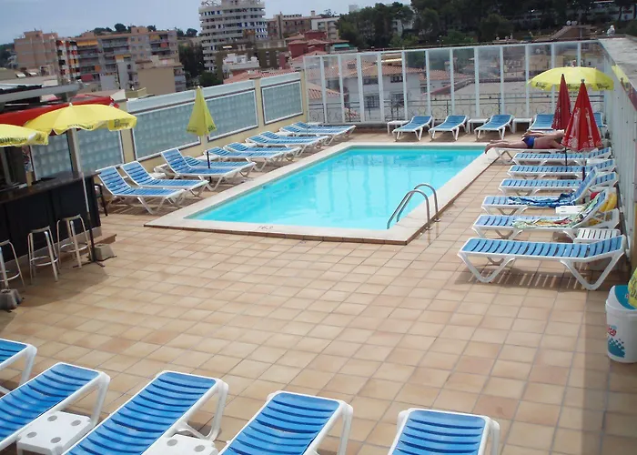 Hotell Mercedes 3*
