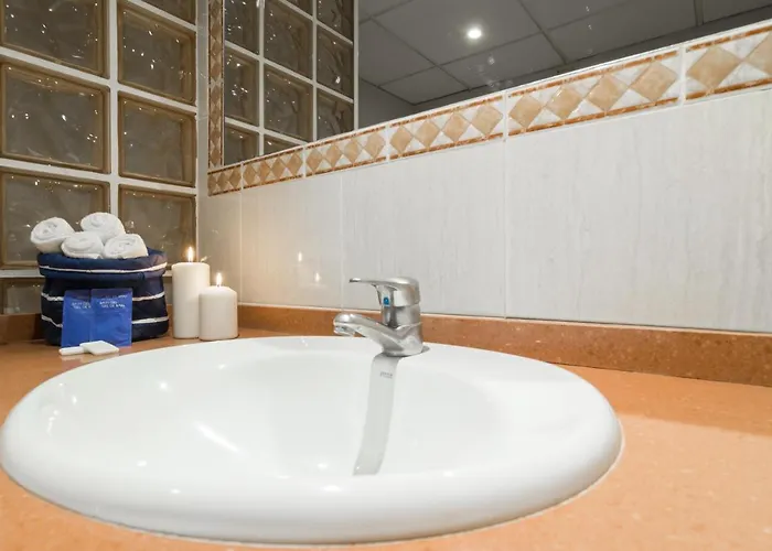 Mercedes Hotell 3*
