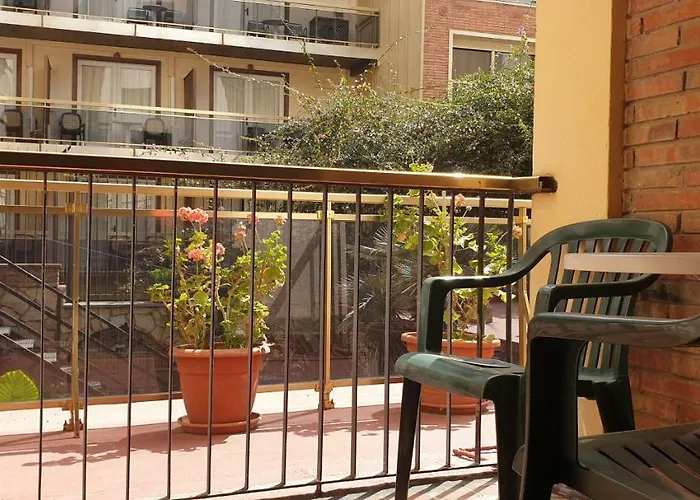 Mercedes 3* Lloret de Mar